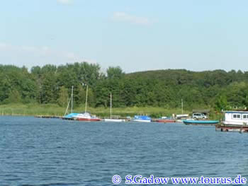 23 Krakow am See Boote